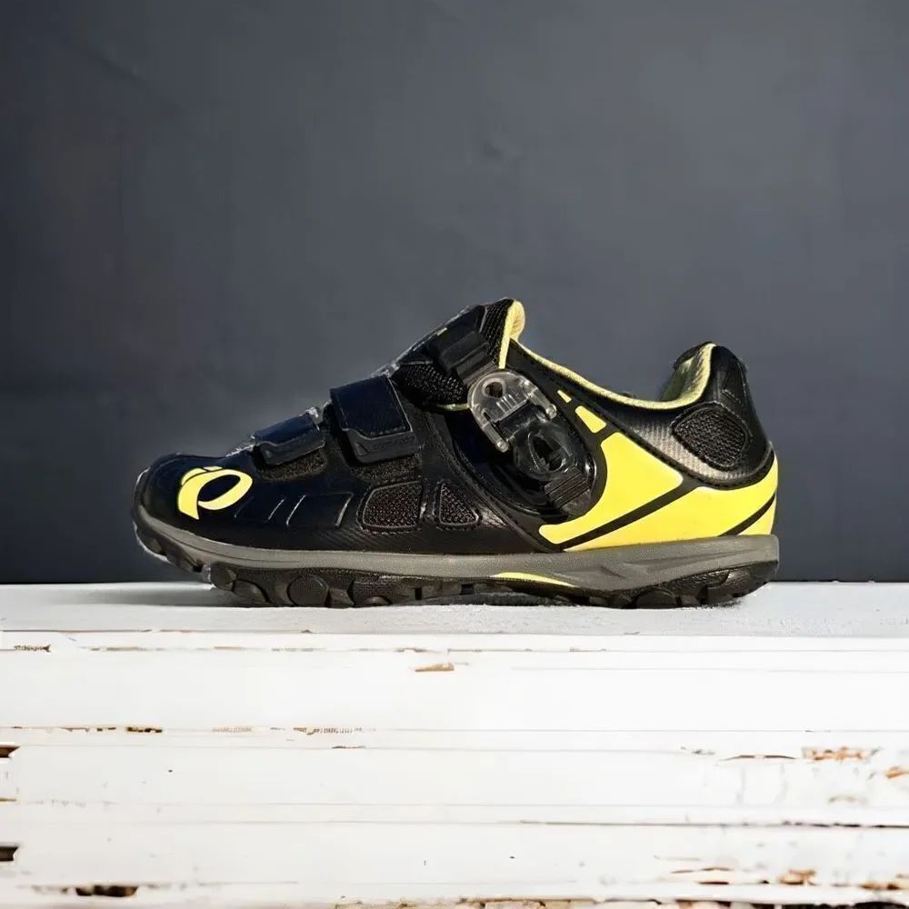 Pearl Izumi x-Alp Enduro IV clip on bicycle shoes women’s size 11.5 black yellow